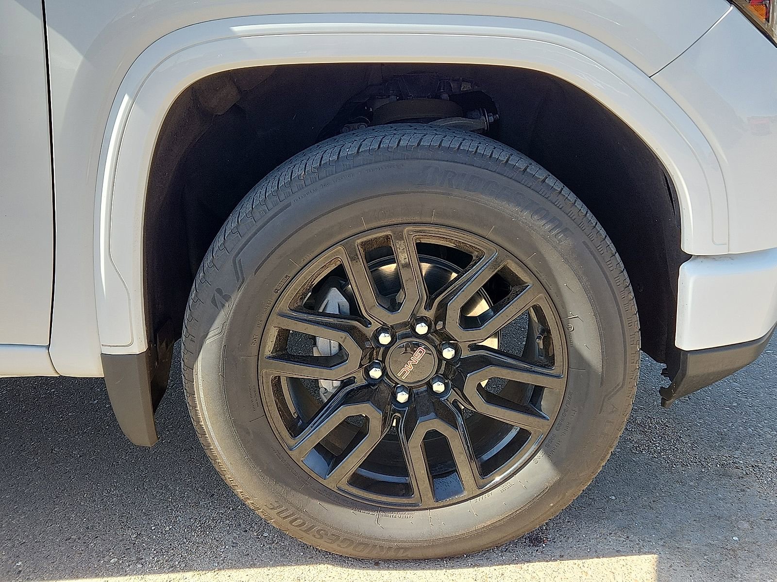 Used 2024 GMC Sierra 1500 Elevation image 7