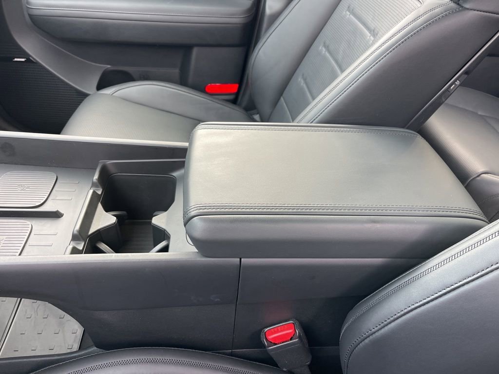 Used 2025 Hyundai Santa Fe Calligraphy image 13