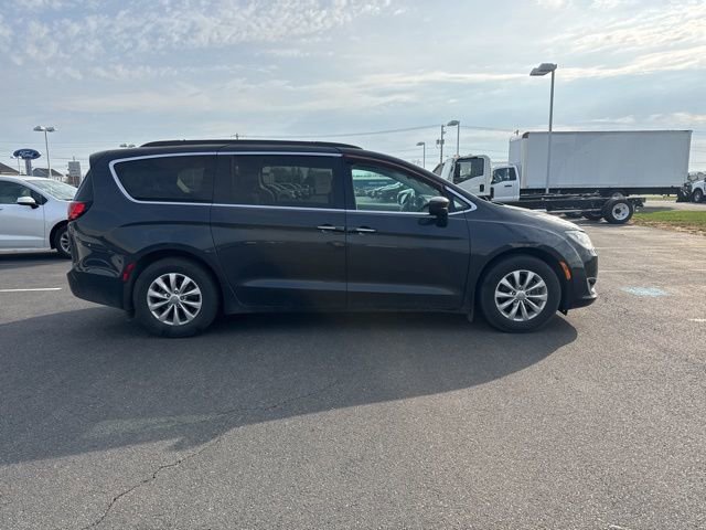 Used 2019 Chrysler Pacifica Touring Plus w/ Cold Weather Group image 6