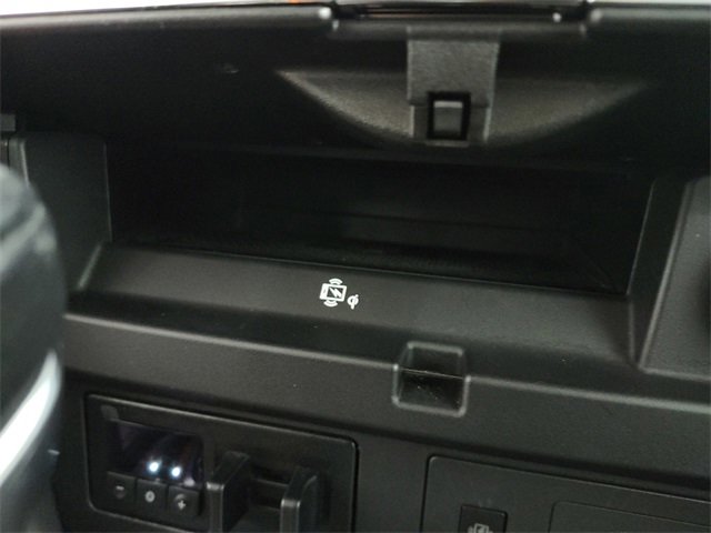 Used 2023 Nissan Armada SL w/ Captain's Chairs Package image 36