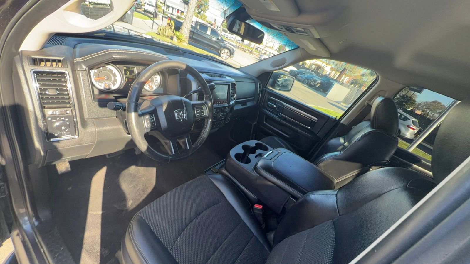 Used 2018 RAM 2500 Lone Star w/ Sport Appearance Group image 13