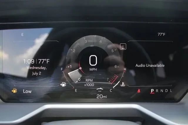 New 2025 GMC Acadia Elevation w/ Elevation Premium Package image 24