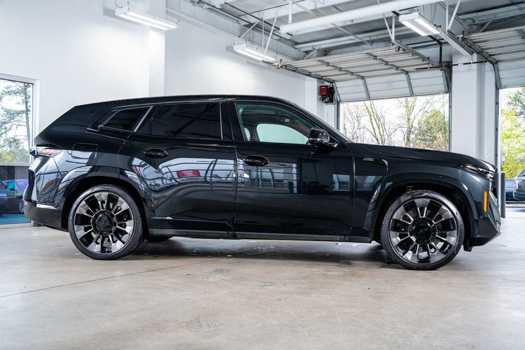Used 2023 BMW XM AWD/4WD image 5