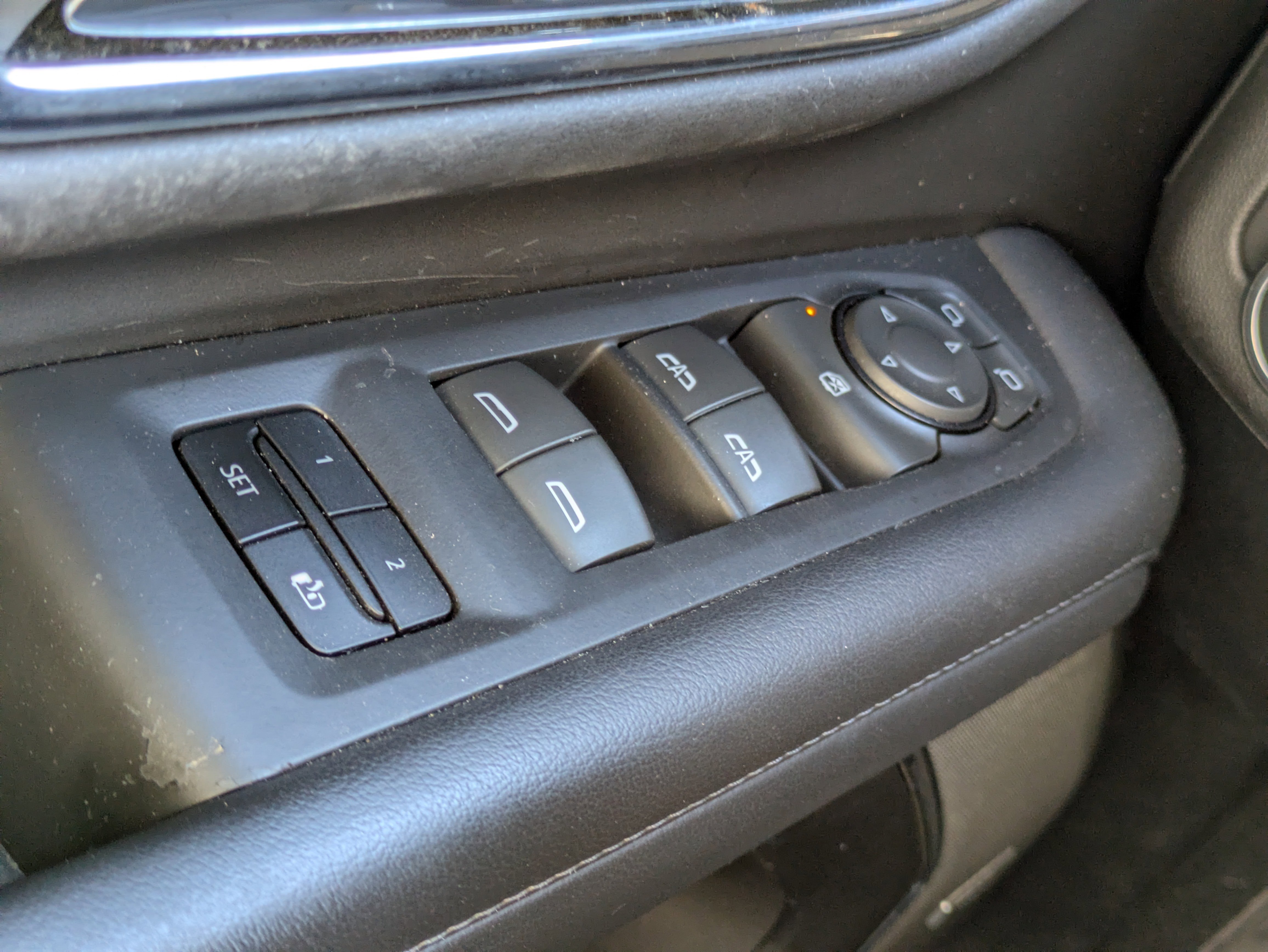 Used 2023 Chevrolet Tahoe LT image 16