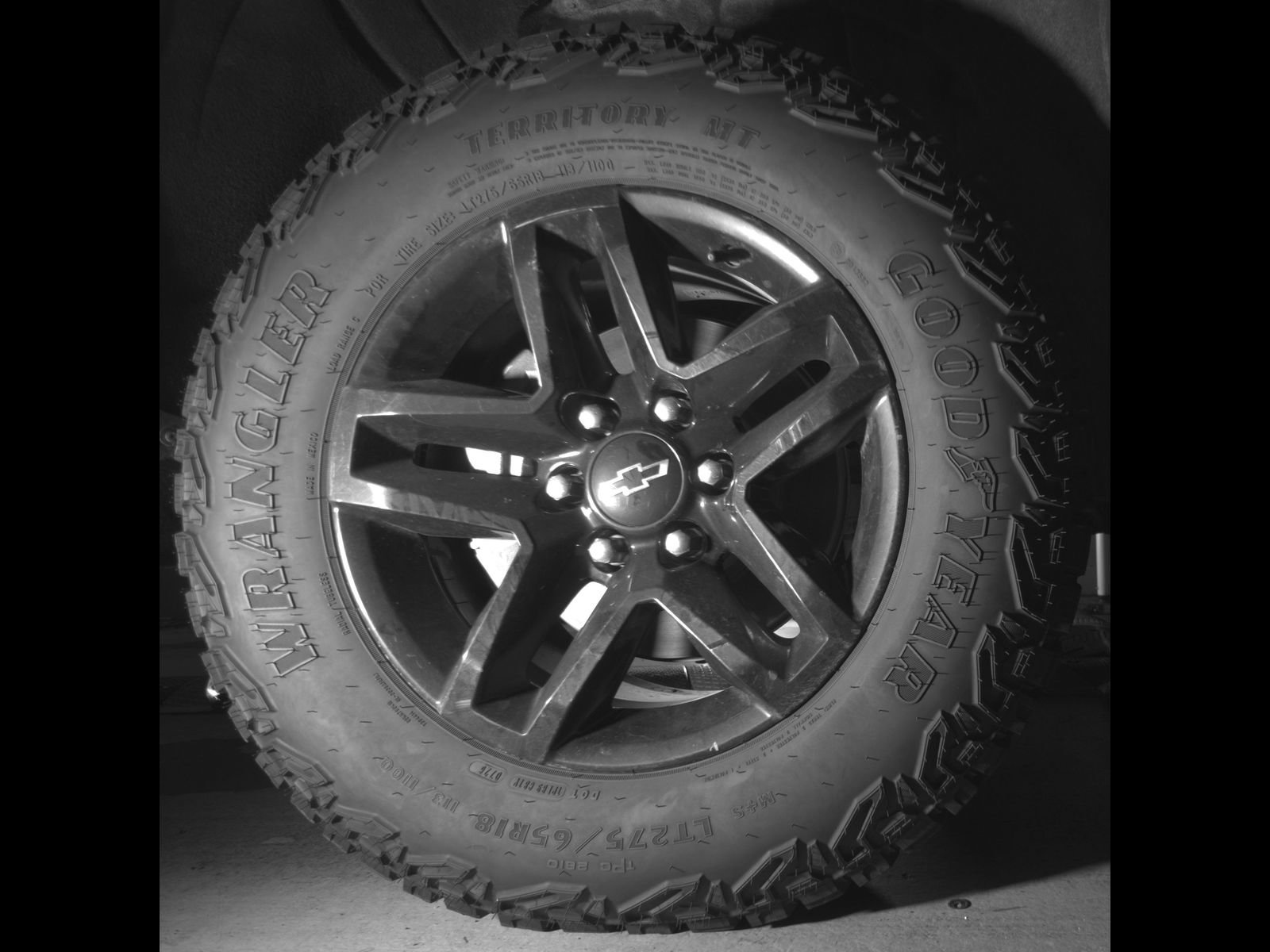 Used 2025 Chevrolet Silverado 1500 Custom Trail Boss AWD/4WD image 10