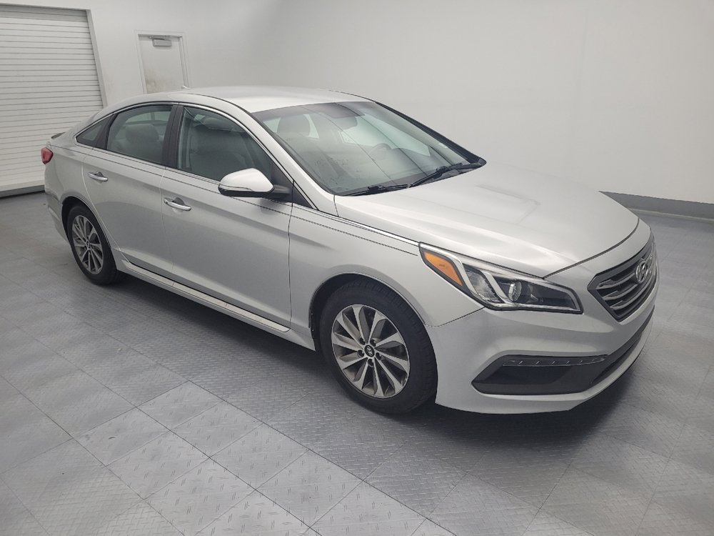 Used 2016 Hyundai Sonata Sport w/ Option Group 02 FWD image 11