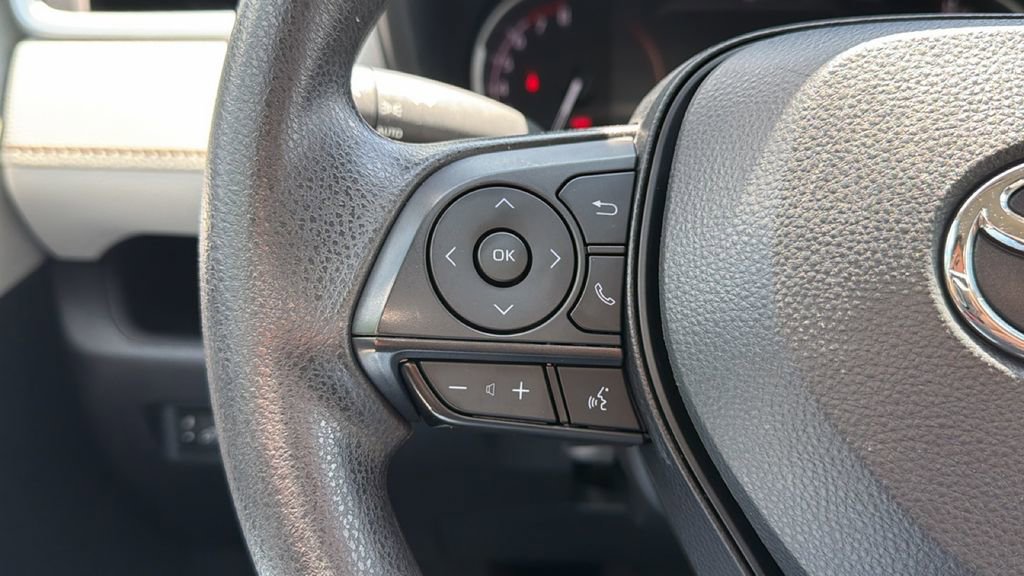 Certified 2025 Toyota RAV4 XLE image 25