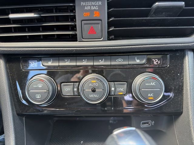 Used 2019 Volkswagen Jetta SE image 18