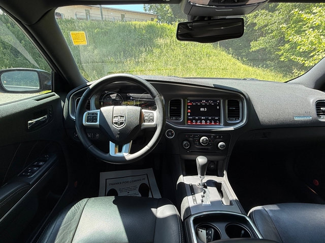 Used 2013 Dodge Charger R/T RWD image 10