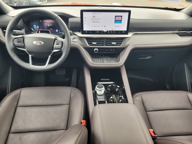 Used 2025 Ford Explorer Platinum AWD/4WD image 14
