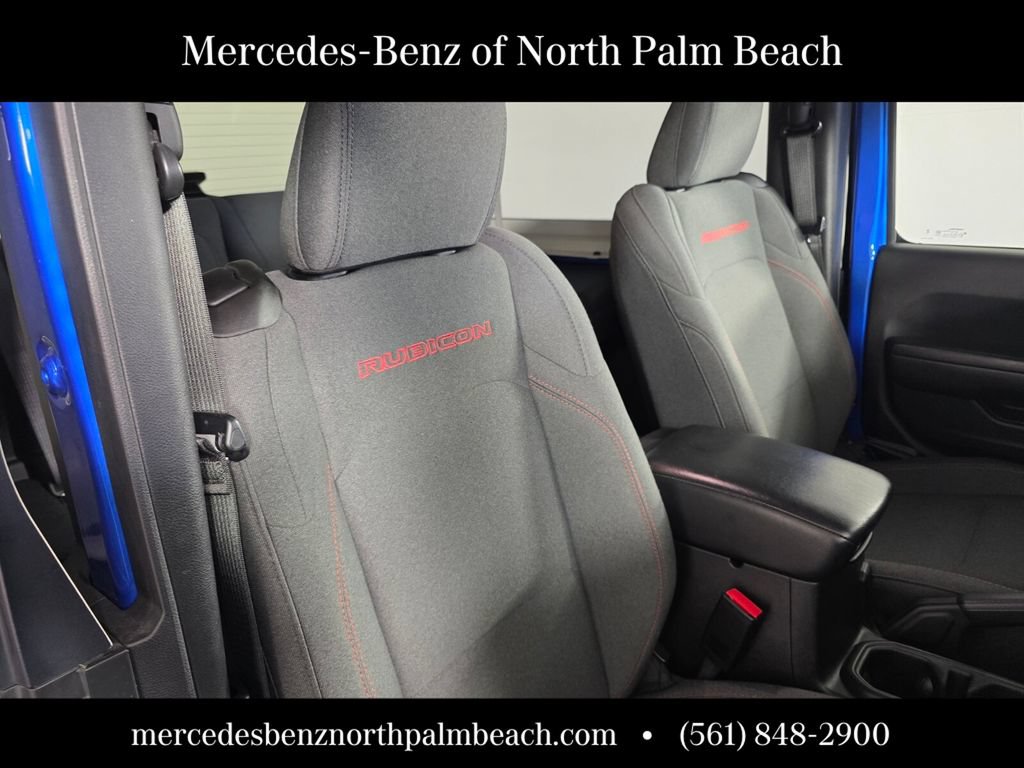Used 2024 Jeep Wrangler Rubicon w/ Technology Group AWD/4WD image 26