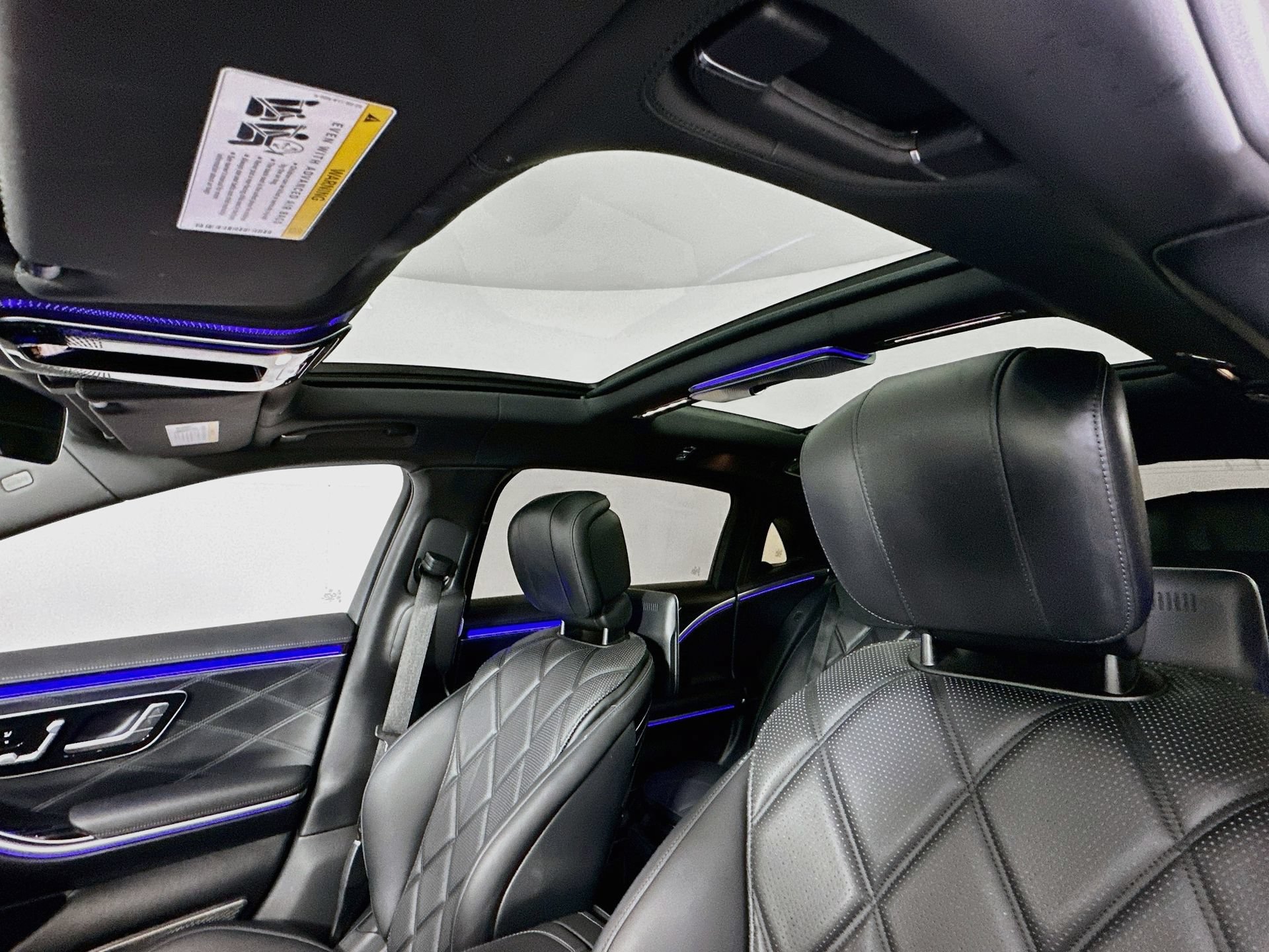 Used 2023 Mercedes-Benz Maybach S 680 4MATIC image 24