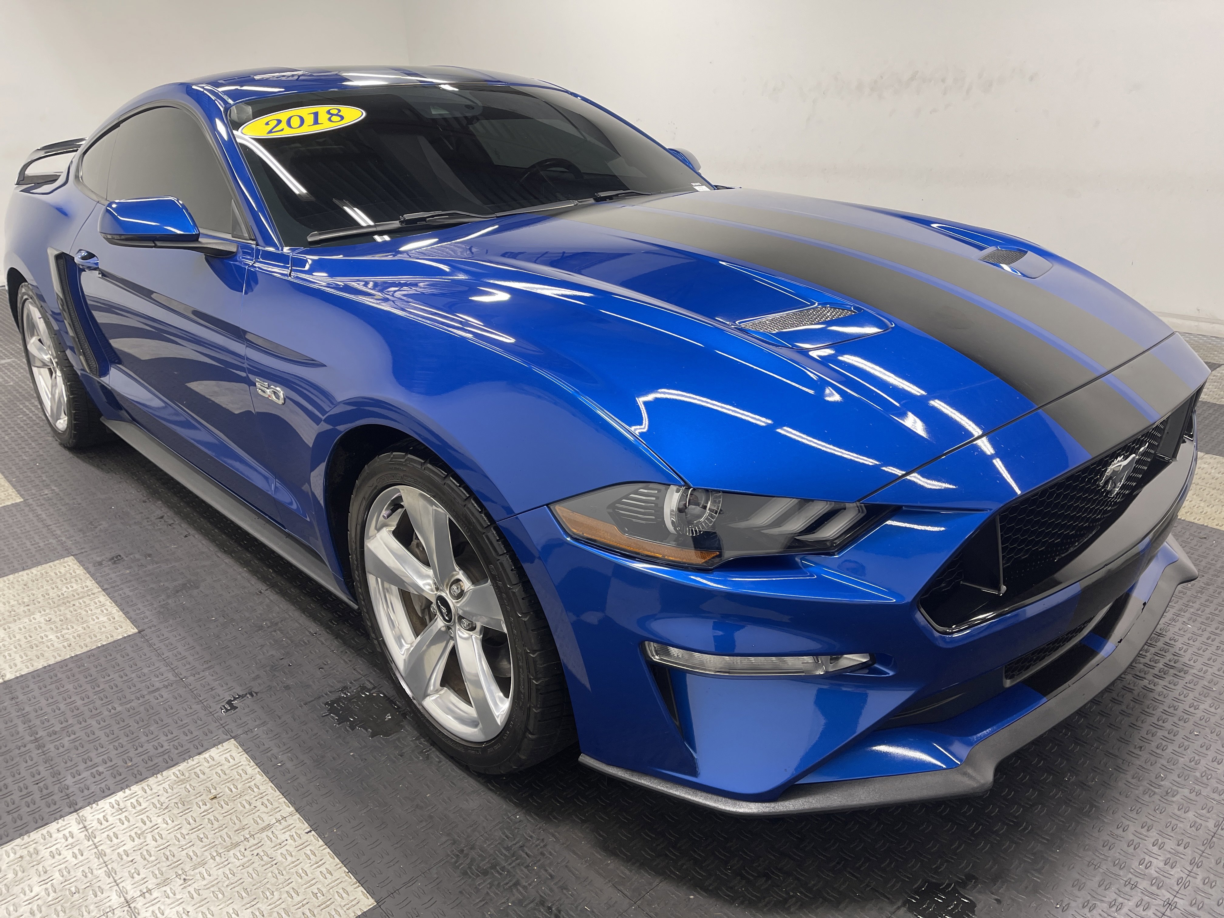 Used 2018 Ford Mustang GT Premium w/ Equipment Group 401A image 6