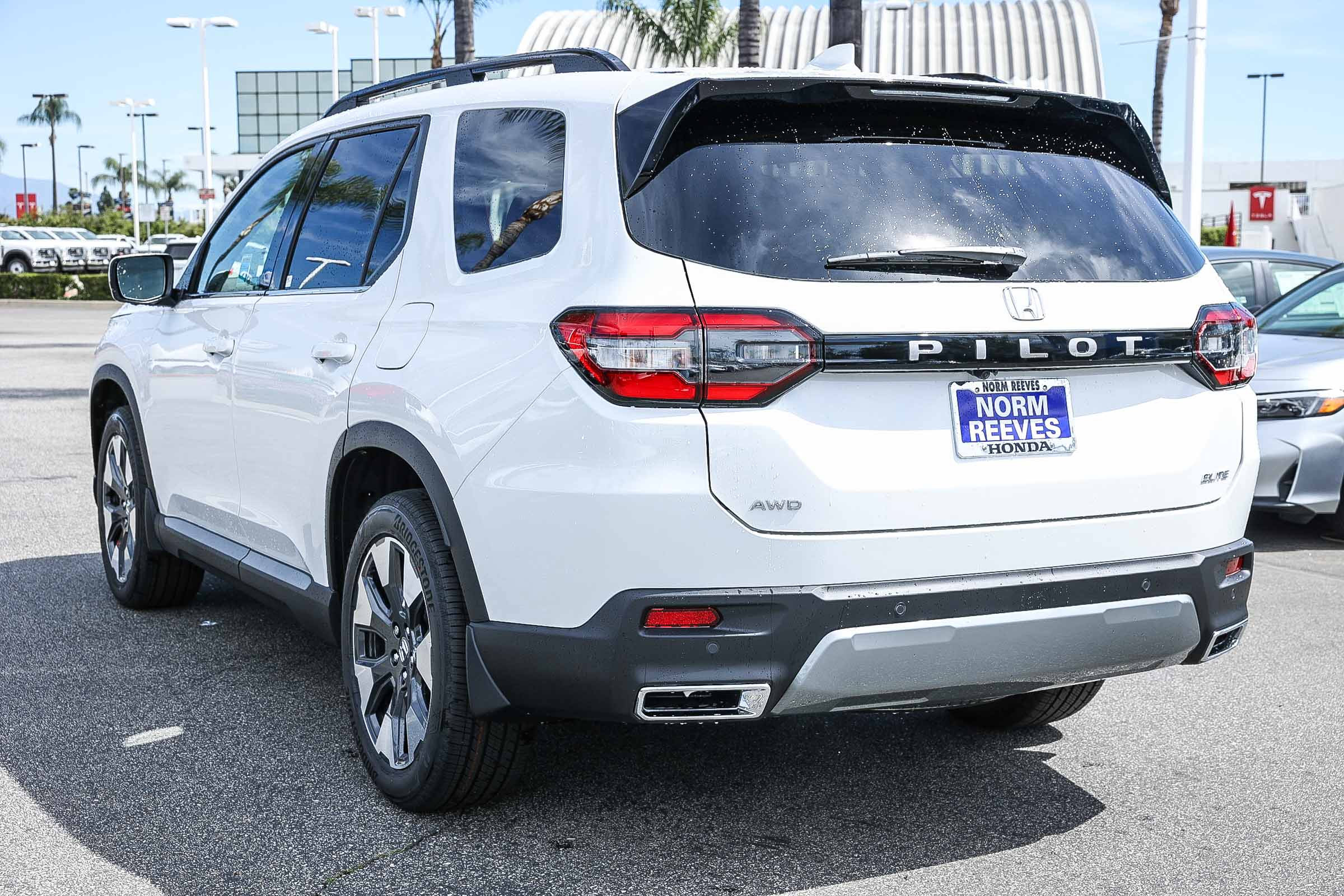 New 2026 Honda Pilot Elite image 4