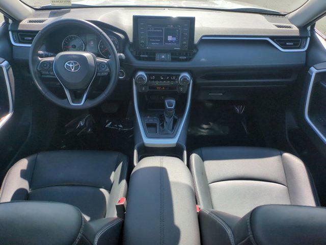 Used 2021 Toyota RAV4 XLE Premium image 26
