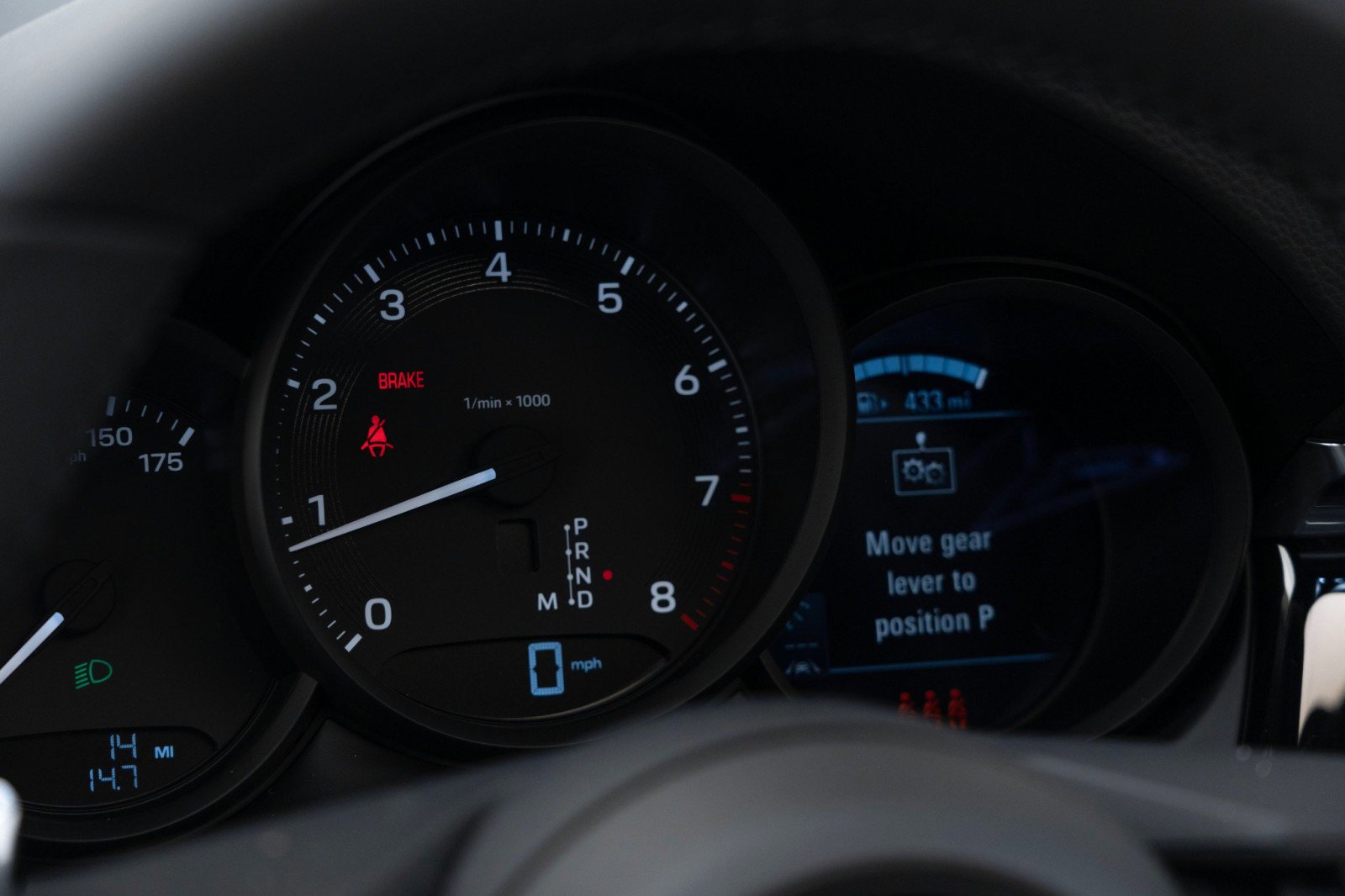 New 2025 Porsche Macan image 23