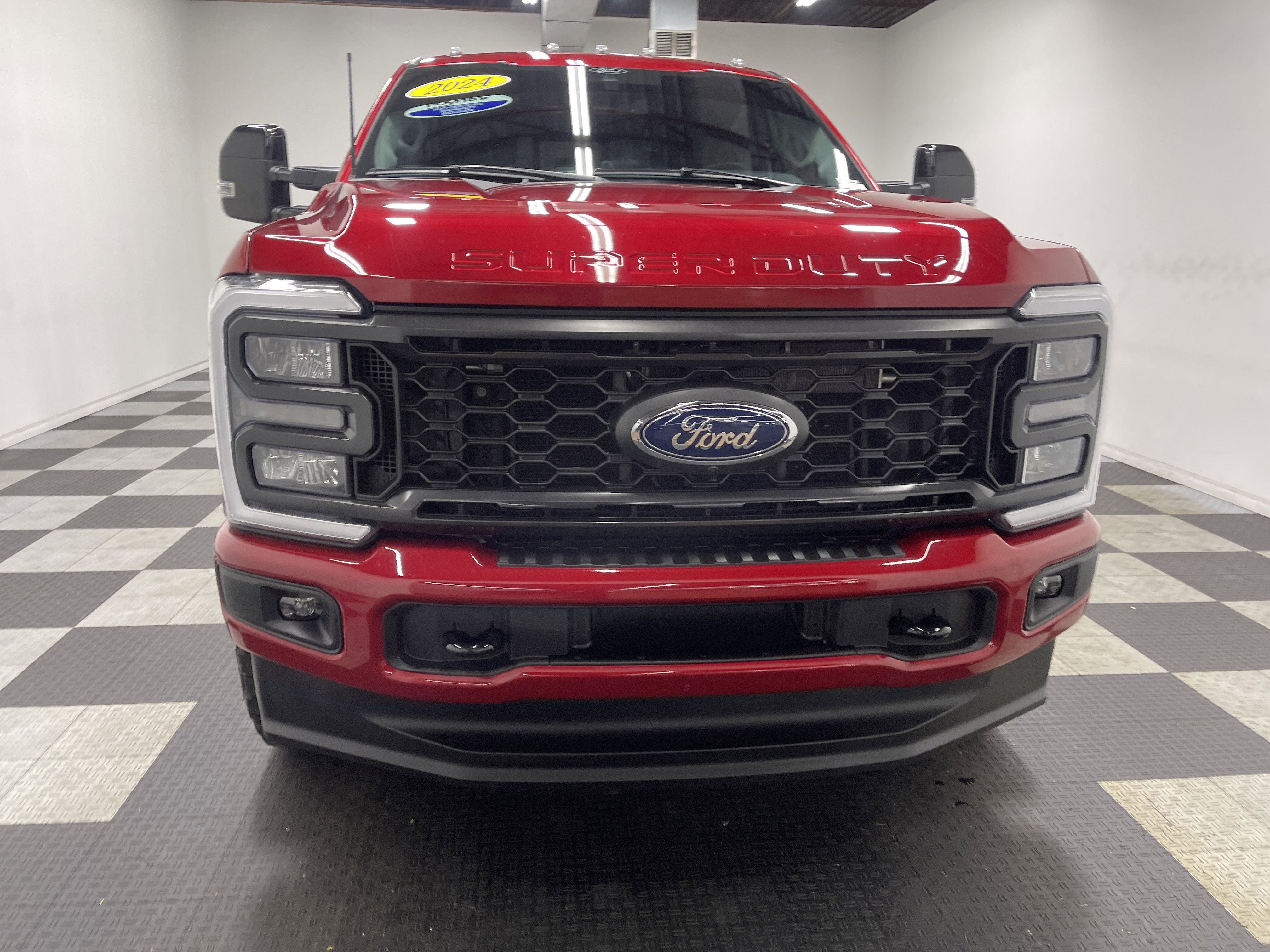 Used 2024 Ford F250 Lariat w/ Sport Appearance Package image 7