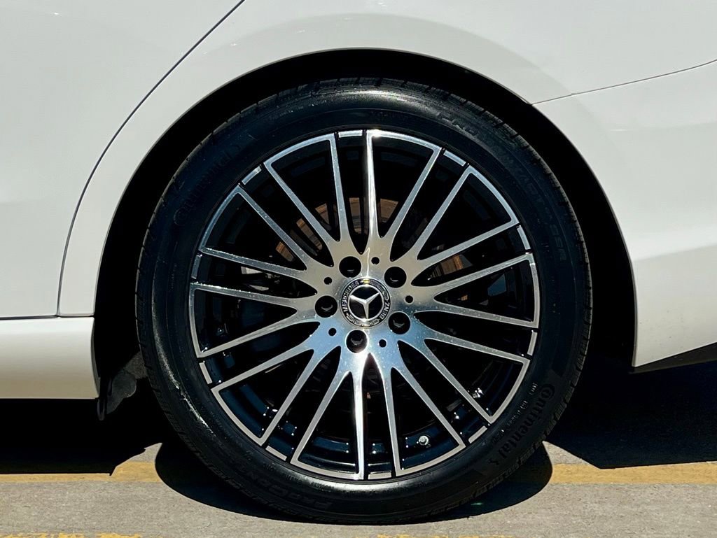 Certified 2022 Mercedes-Benz C 300 4MATIC Sedan image 47
