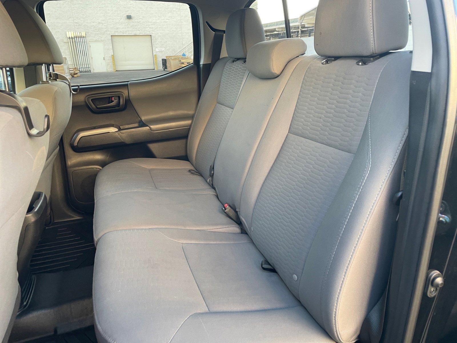 Used 2019 Toyota Tacoma SR5 RWD image 26