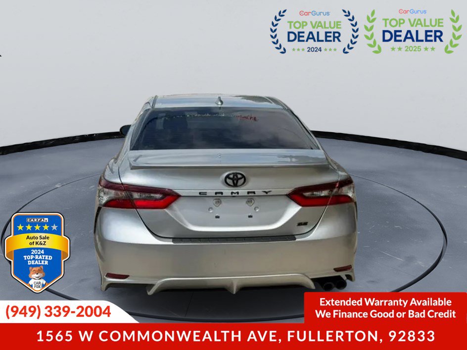 Used 2021 Toyota Camry SE FWD image 4