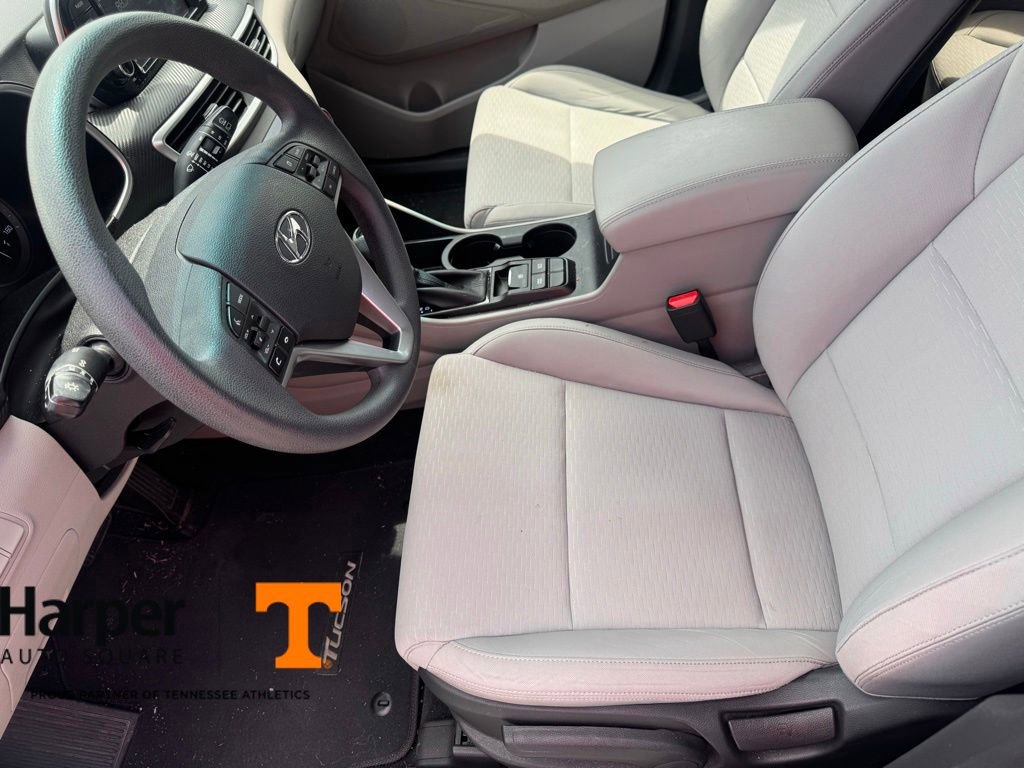 Used 2021 Hyundai Tucson SE FWD image 12