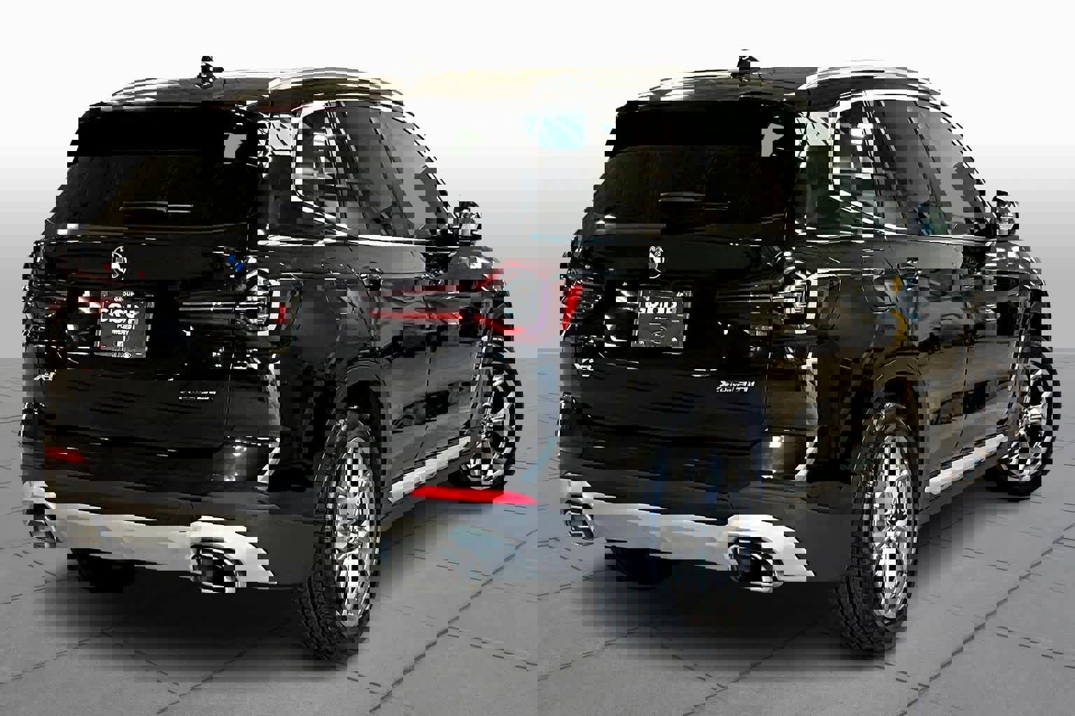 Used 2022 BMW X3 xDrive30i w/ Premium Package 2 (ZPA) image 13