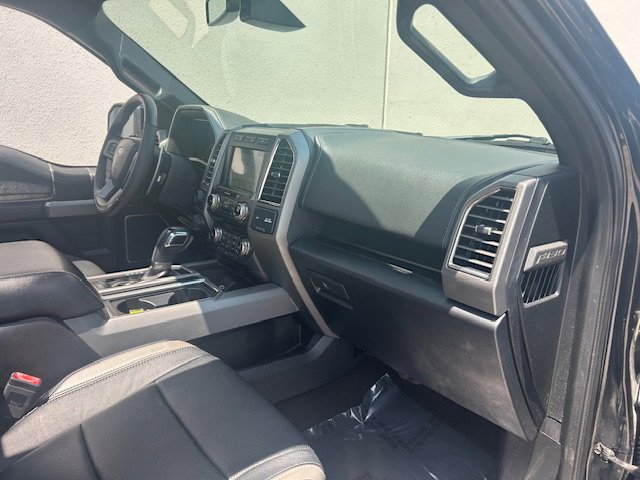 Used 2018 Ford F150 Raptor w/ Equipment Group 802A Luxury AWD/4WD image 18