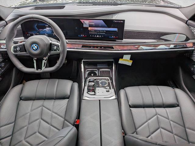 Used 2026 BMW i7 xDrive60 w/ Executive Package AWD/4WD image 16