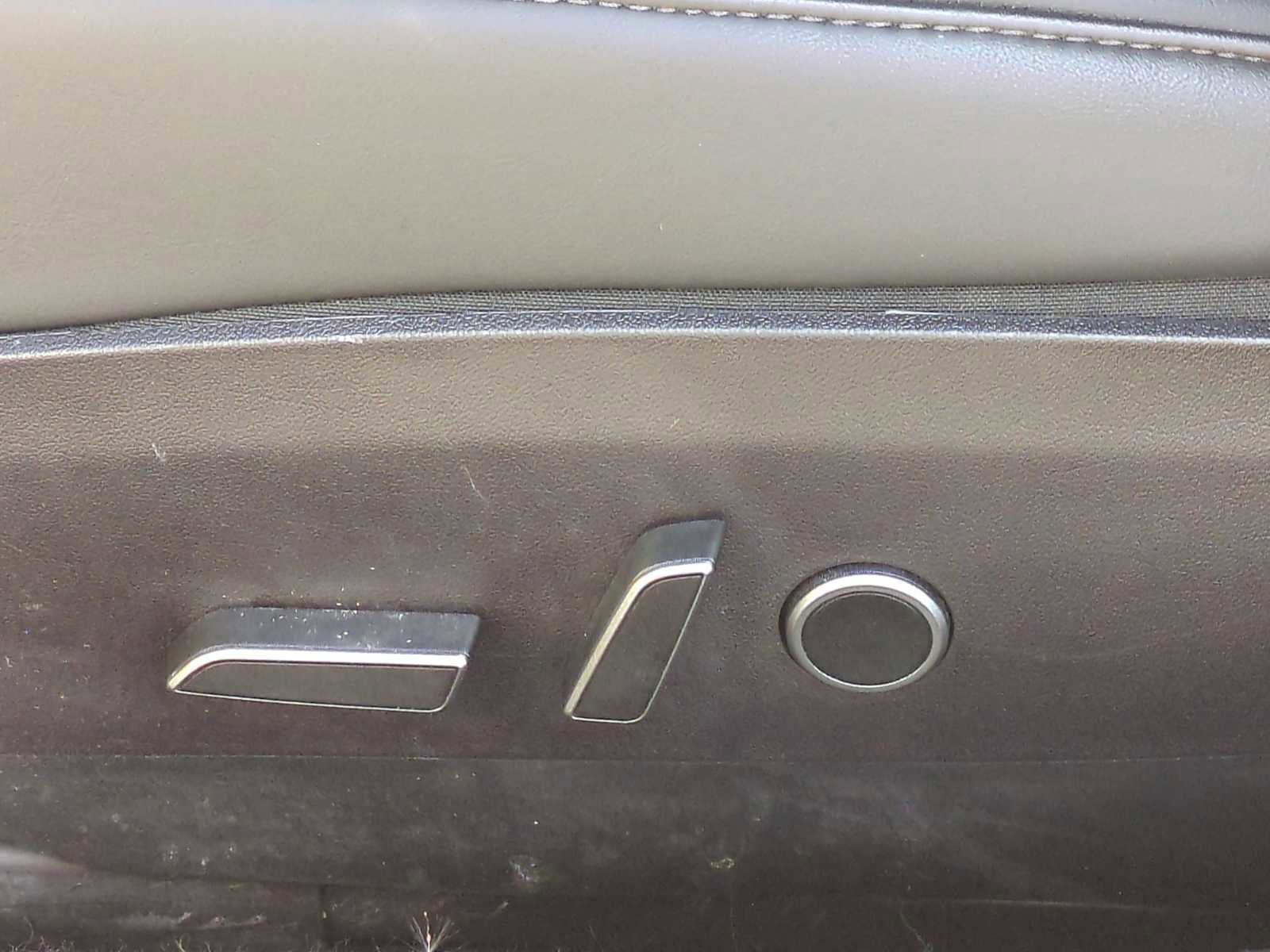 Used 2021 Tesla Model 3 Standard Range Plus image 16