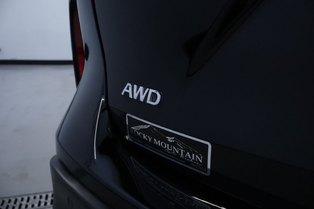 Used 2022 INFINITI QX50 Essential AWD/4WD image 11