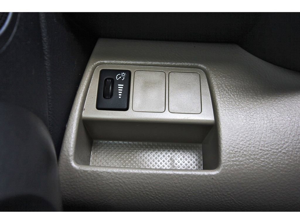 Used 2012 Toyota RAV4 FWD w/ Value Pkg image 21