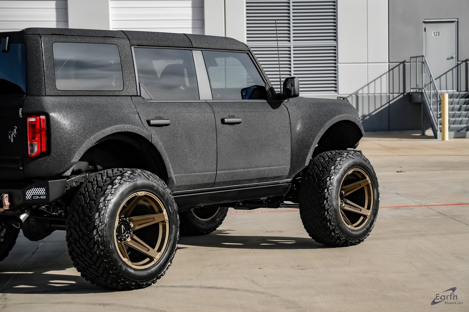 Used 2024 Ford Bronco Big Bend image 14