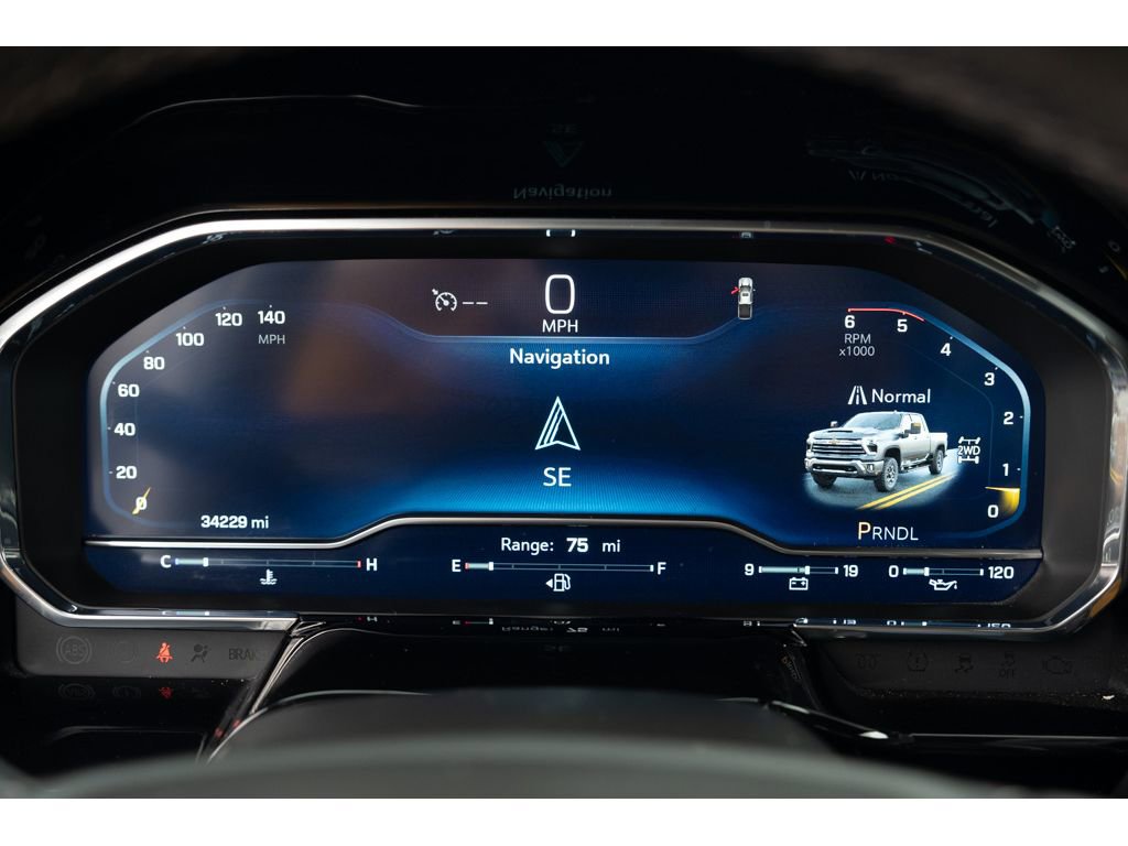 Certified 2025 Chevrolet Silverado 2500 LT w/ Convenience Package image 20