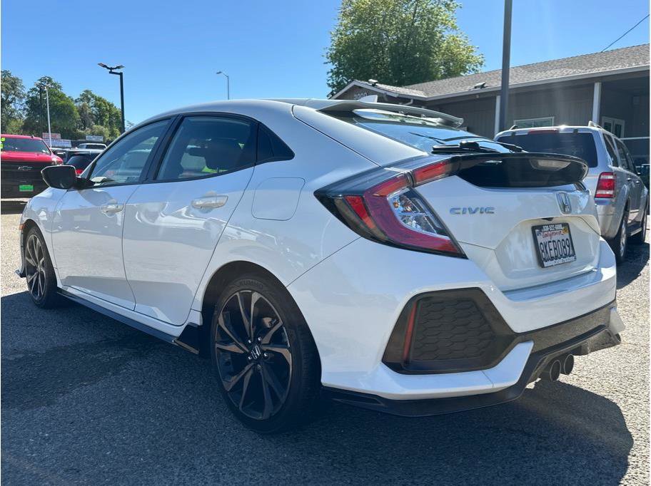 Used 2019 Honda Civic Sport image 5