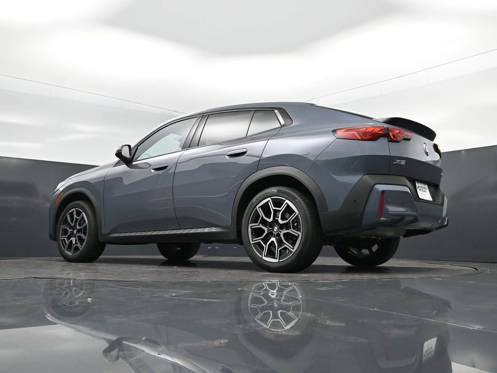 Certified 2025 BMW X2 xDrive28i image 40