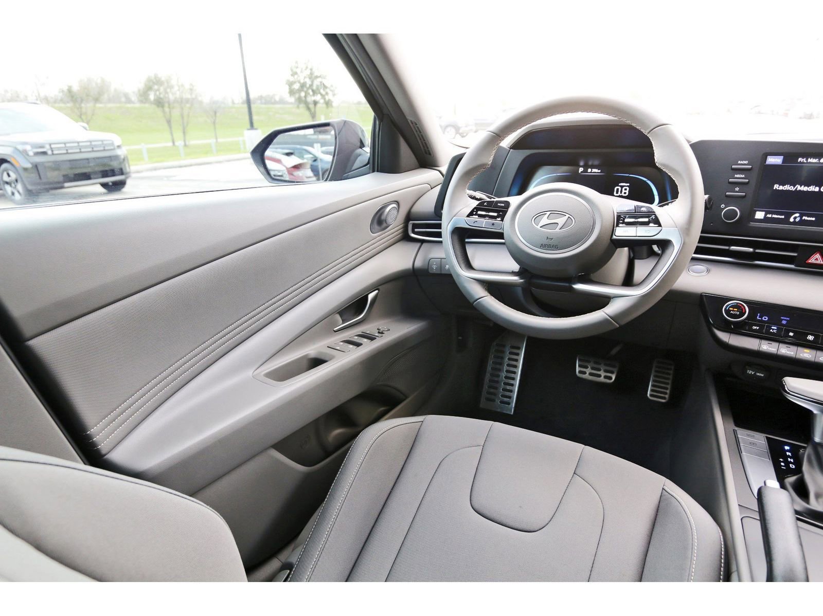 Certified 2025 Hyundai Elantra Sport FWD image 10