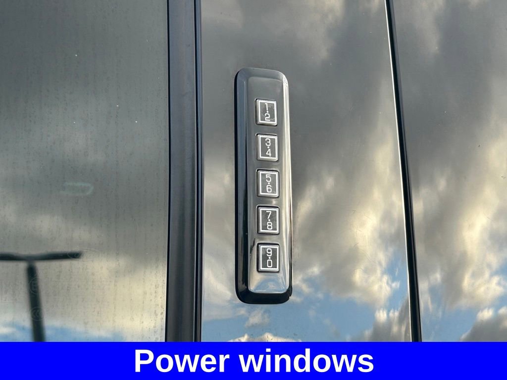 Certified 2022 Ford F350 Platinum image 18