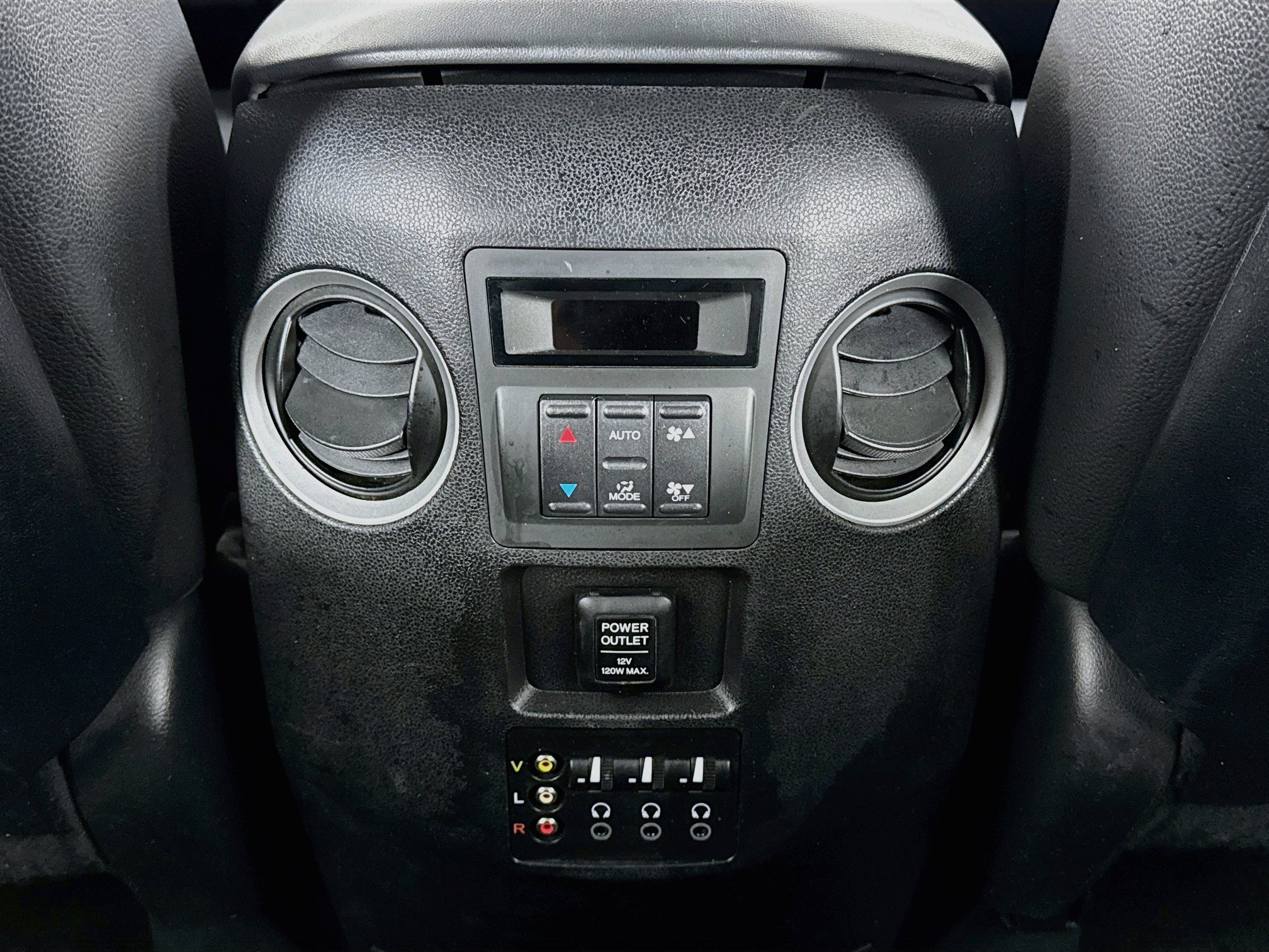 Used 2013 Honda Pilot Touring image 27