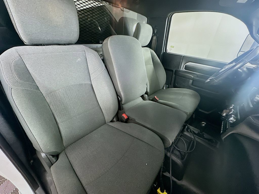 Used 2021 RAM 5500 Tradesman image 10