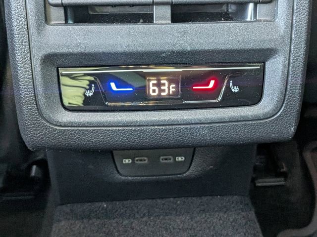 Used 2024 Volkswagen Golf R image 13