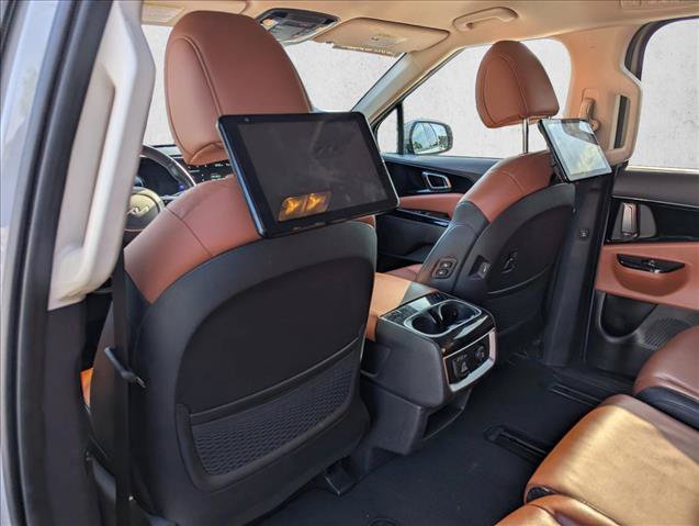Used 2024 Kia Carnival SX FWD image 24