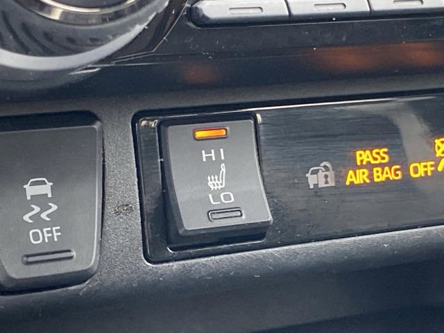 Used 2023 Toyota RAV4 XLE image 8