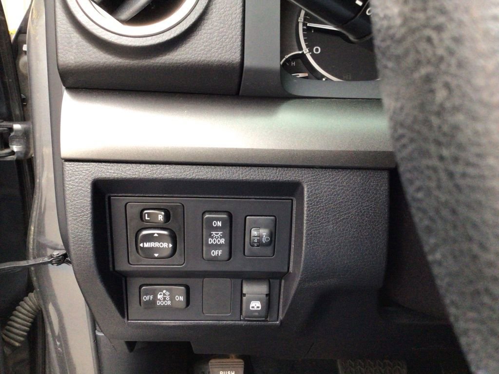Used 2017 Toyota Tundra SR5 w/ TRD Off Road Package image 27