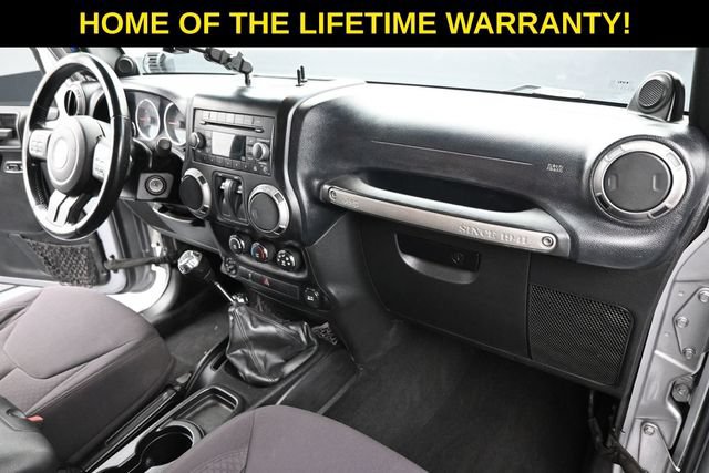 Used 2013 Jeep Wrangler Sport AWD/4WD image 41