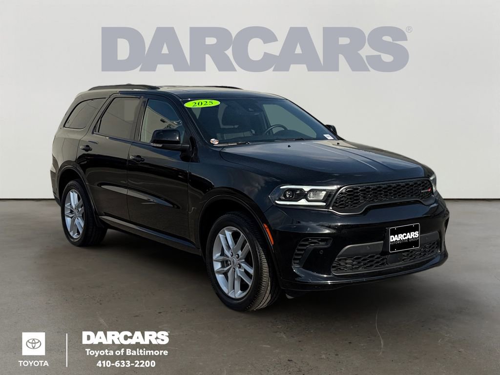 Used 2025 Dodge Durango GT image 1