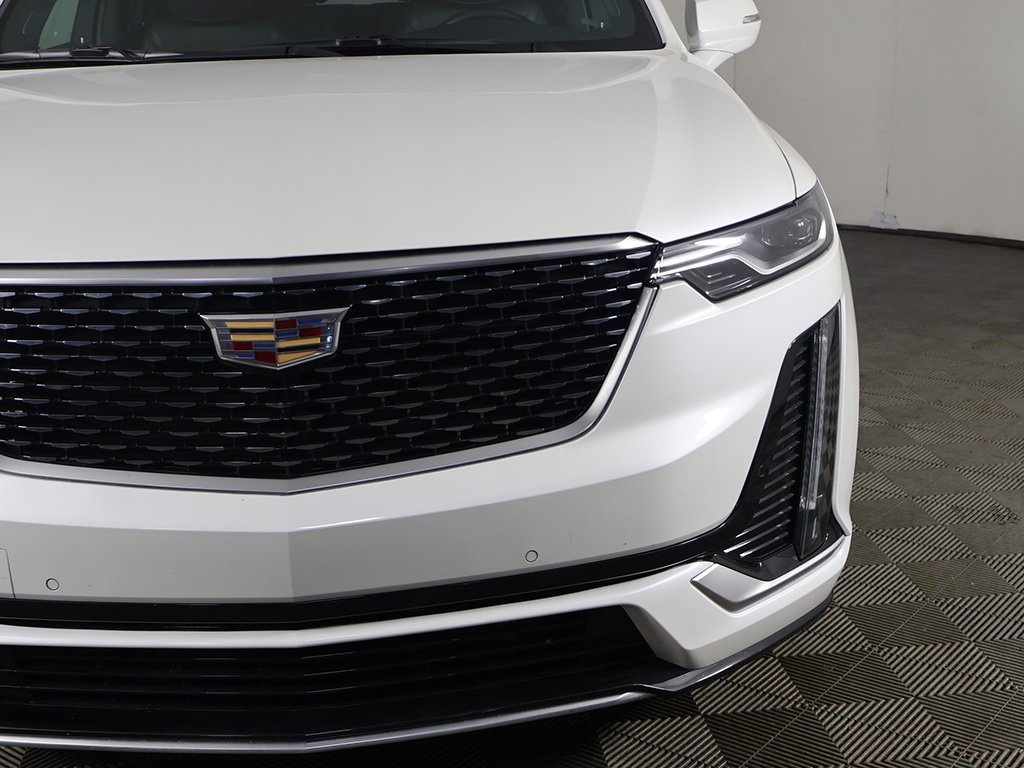 Used 2024 Cadillac XT6 Premium Luxury w/ LPO, Floor Liner Package image 17