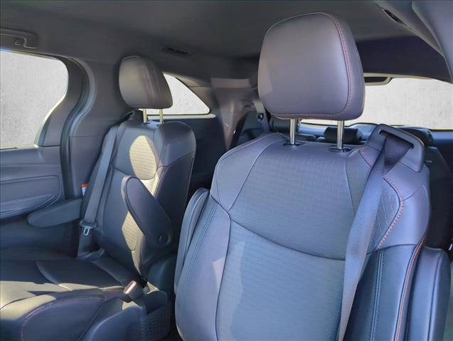 Used 2024 Toyota Sienna XSE FWD image 27