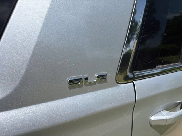 Used 2015 GMC Yukon SLE w/ Convenience Package AWD/4WD image 4