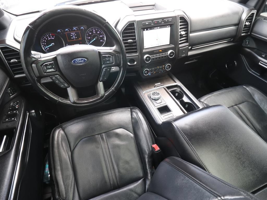Used 2018 Ford Expedition Limited w/ Equipment Group 302A RWD image 9