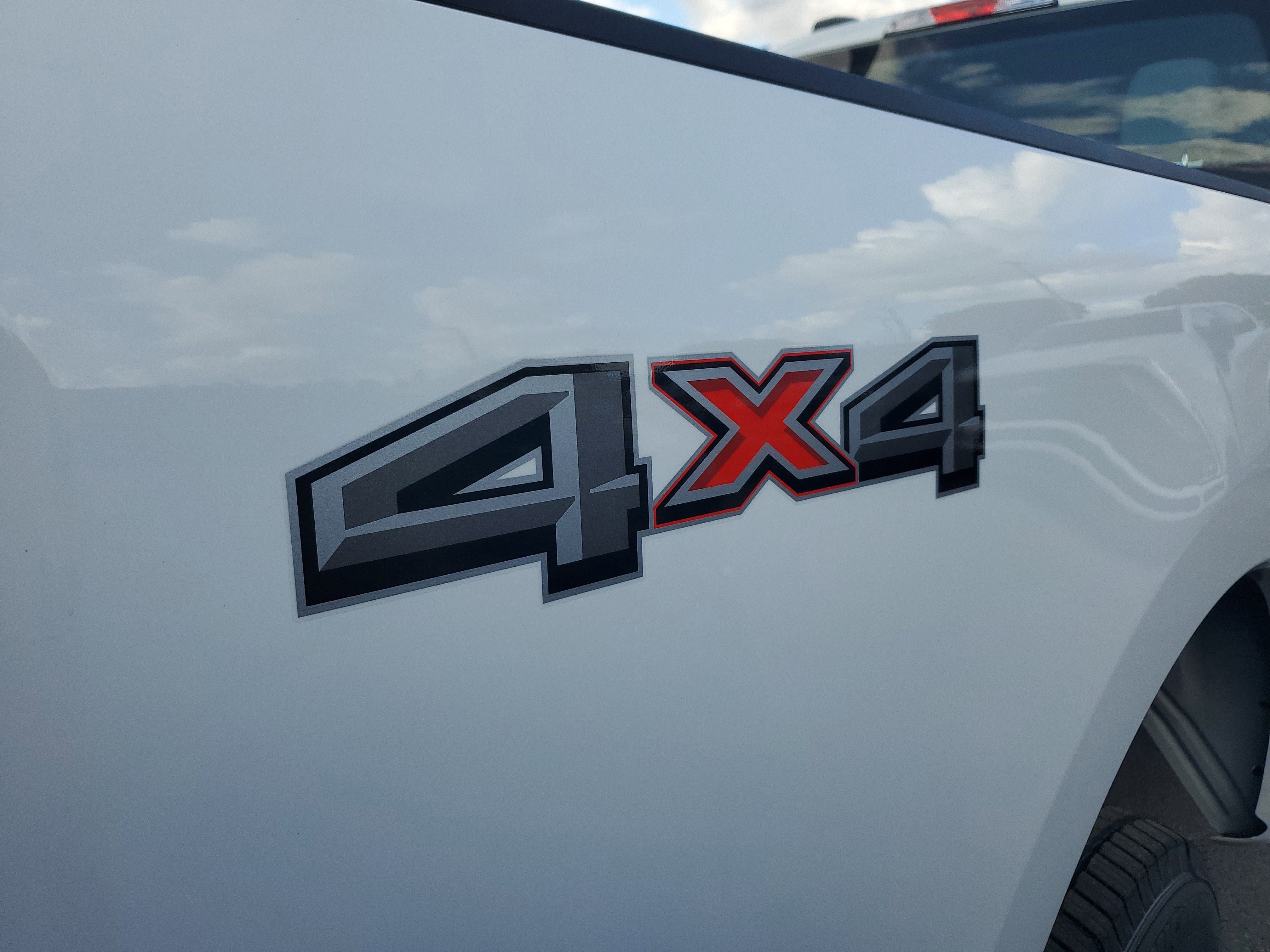 New 2026 Ford F250 XL w/ XL Chrome Package image 4